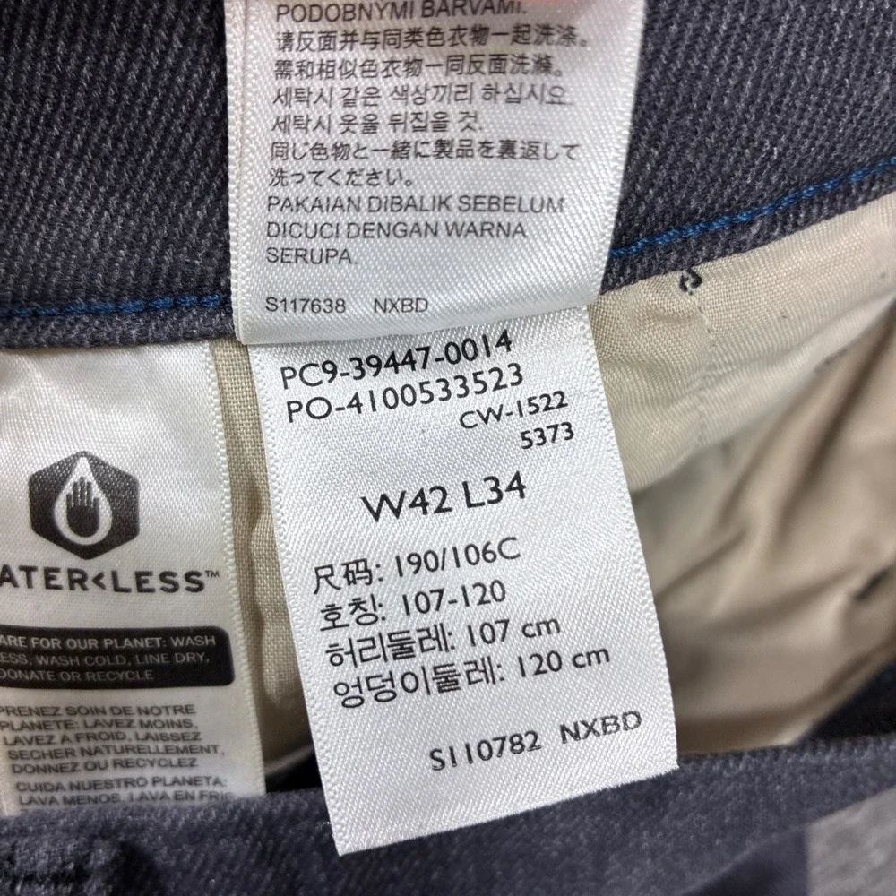 Levi's XX Chino Pants Standard Taper Mens 42x34 Gray Distressed Tech Office